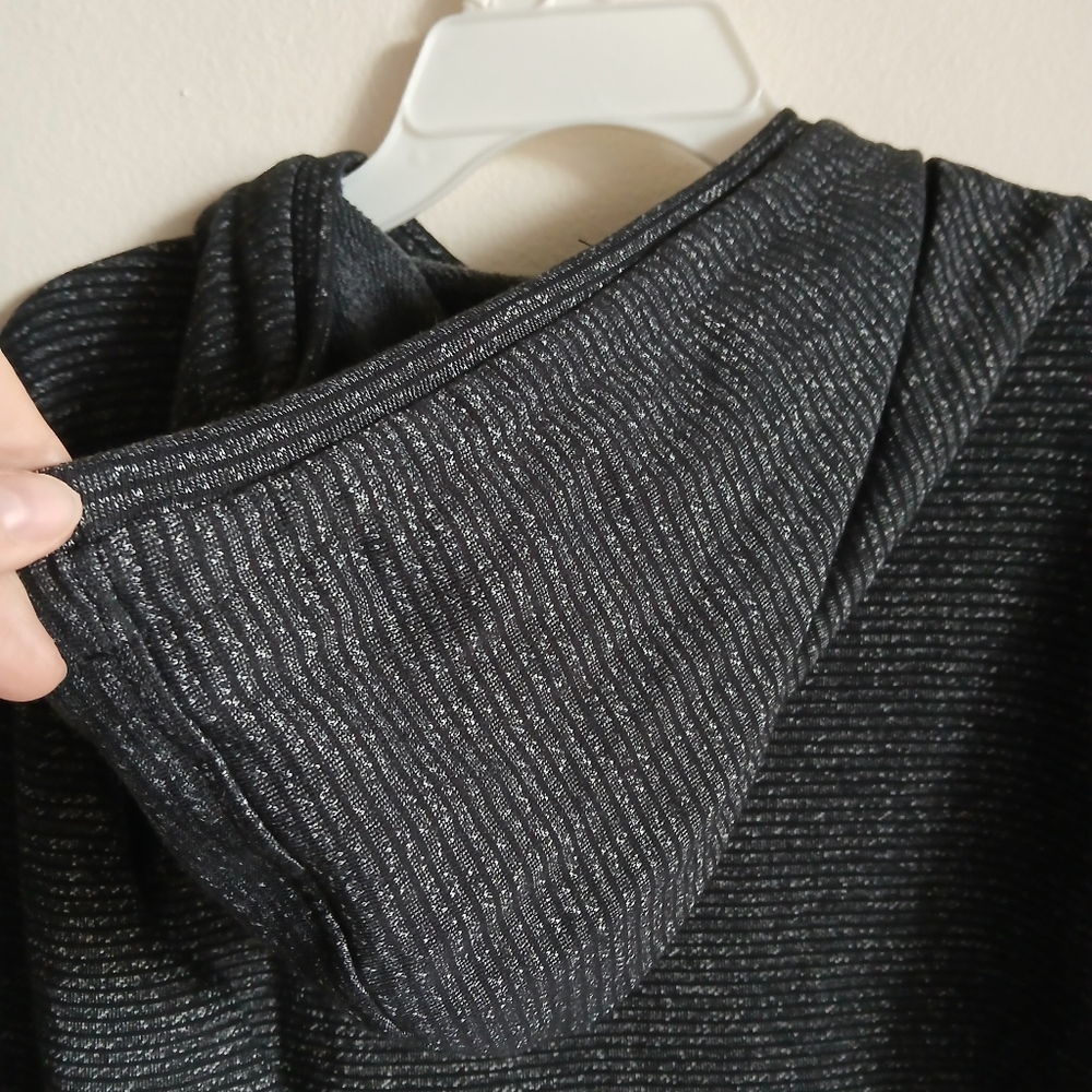 NWT Champion Women's Small Black Fleck Long‎ Sleeve High Neck Hoodie - Picture 9 of 13